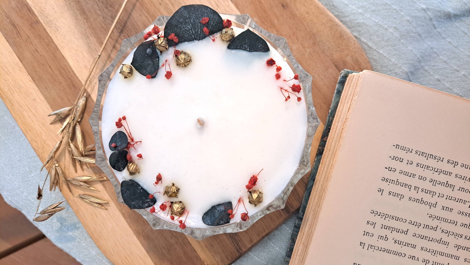 Bougie fleurs sechees cocooning 3