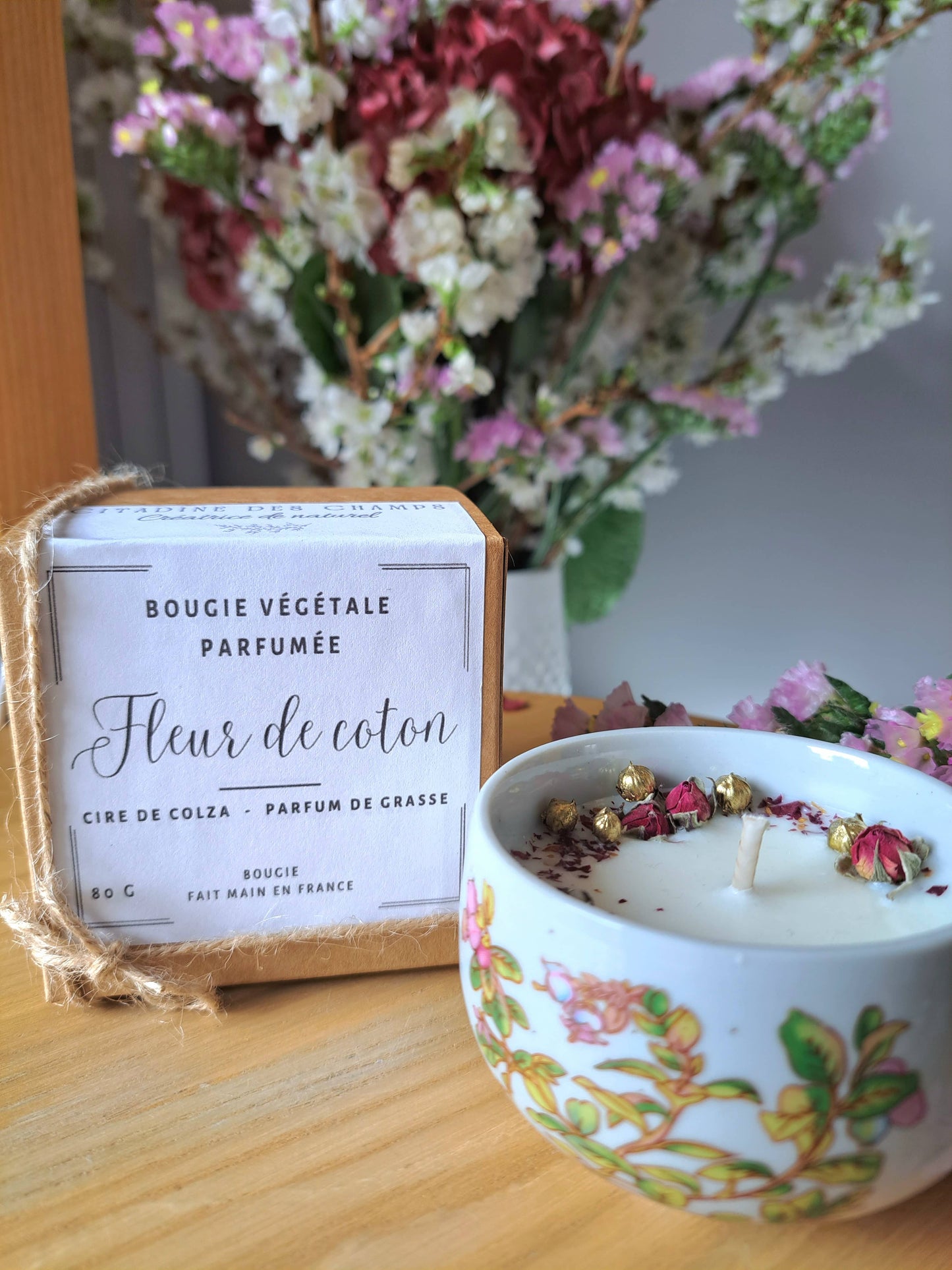 Bougie bouton de roses 4