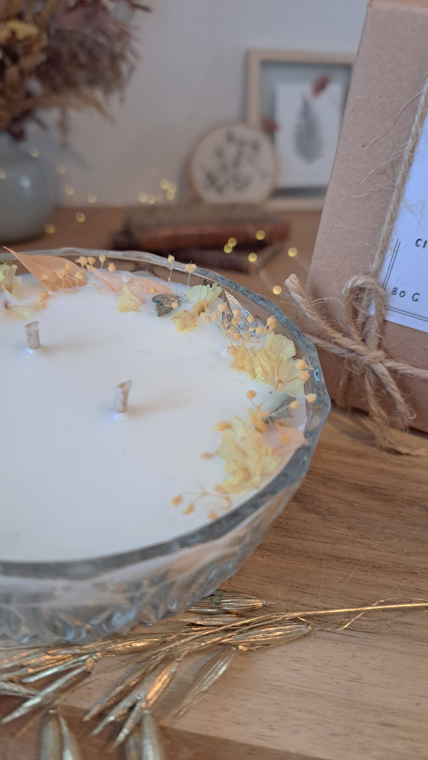 Bougie cocooning fleurs sechees 2