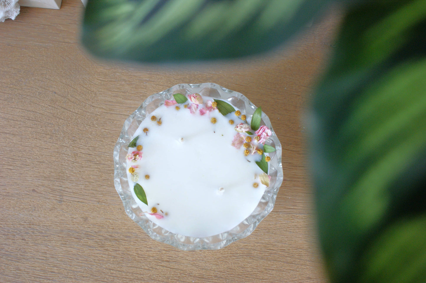 Bougie fleurie parfumee 2