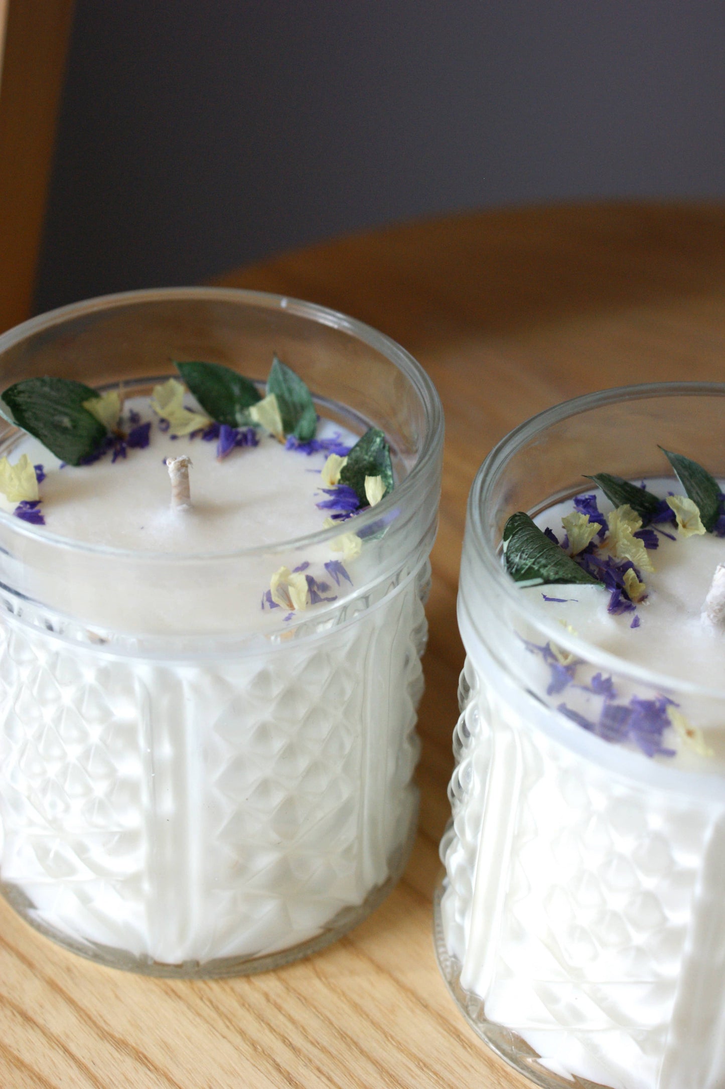 Bougie fleurie artisanale naturelle en cire de colza 3