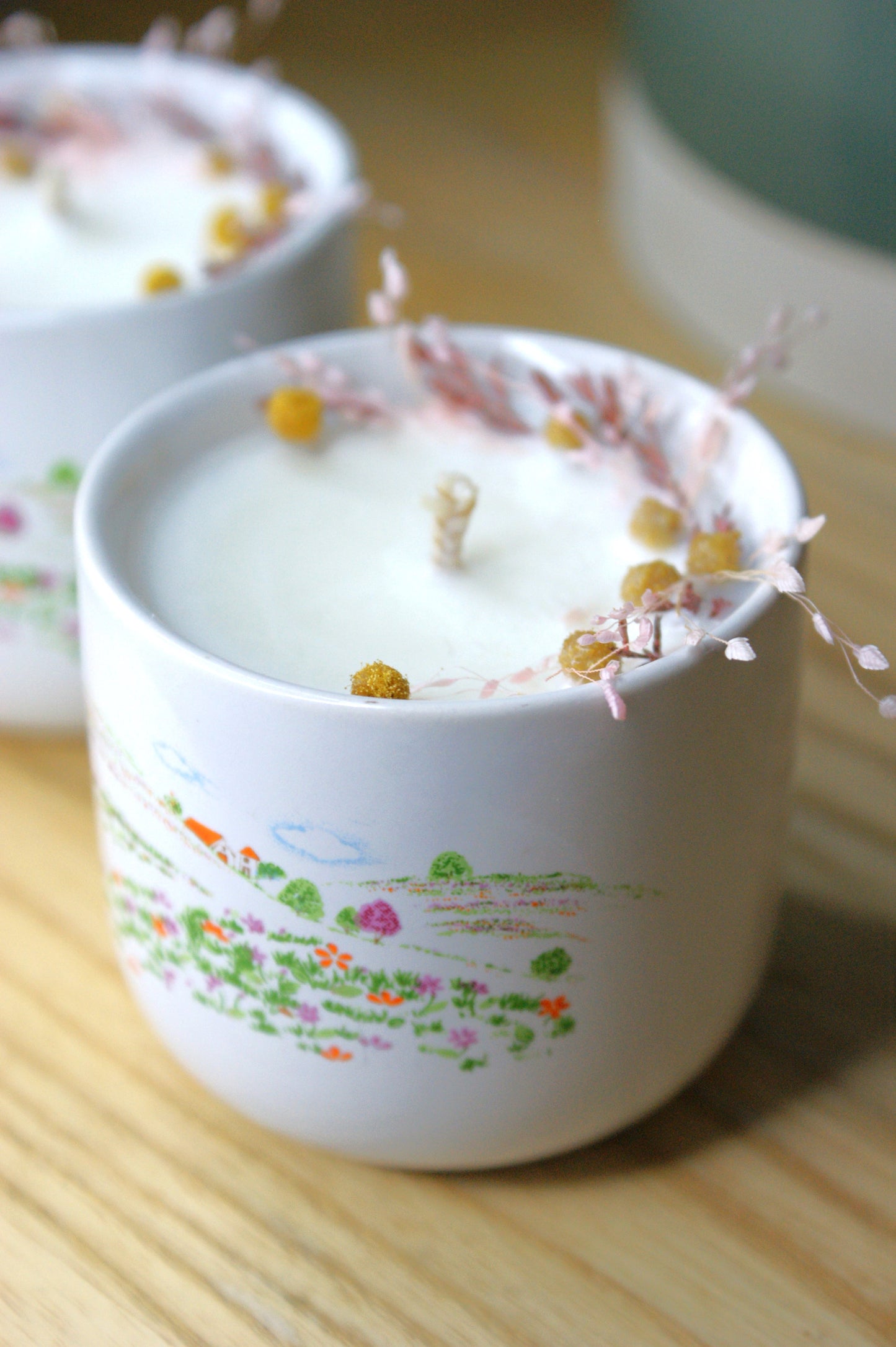 Bougie champêtre fleurie et naturelle