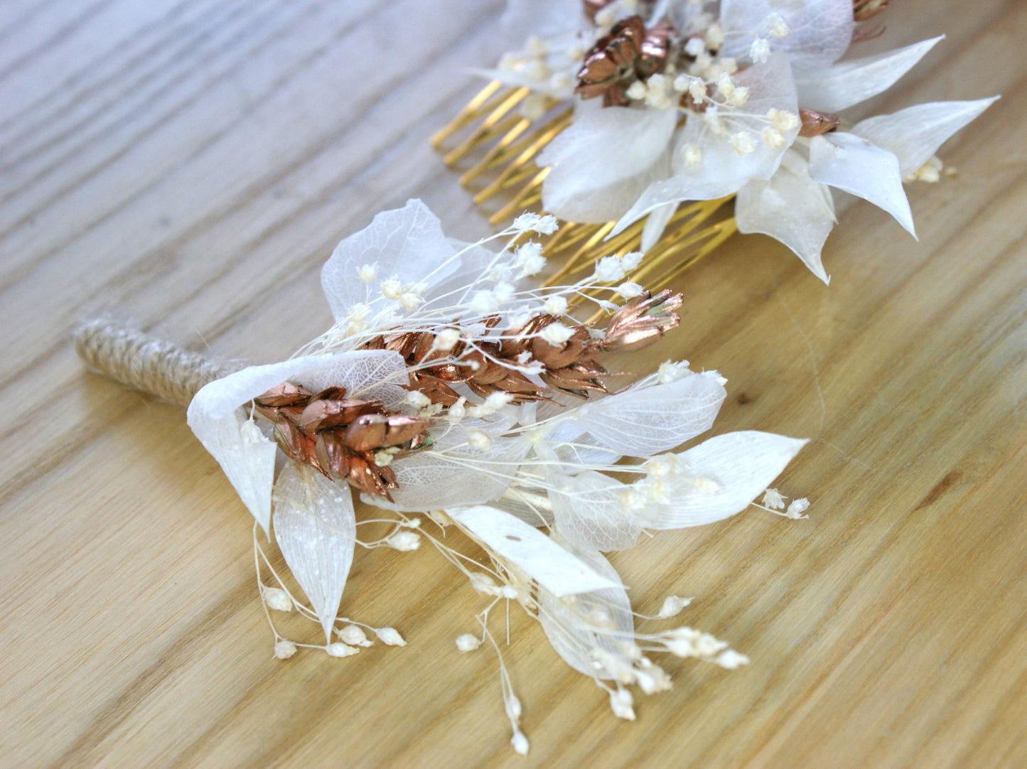 Peigne à cheveux avec fleurs sechees et epi de ble cuivre 4