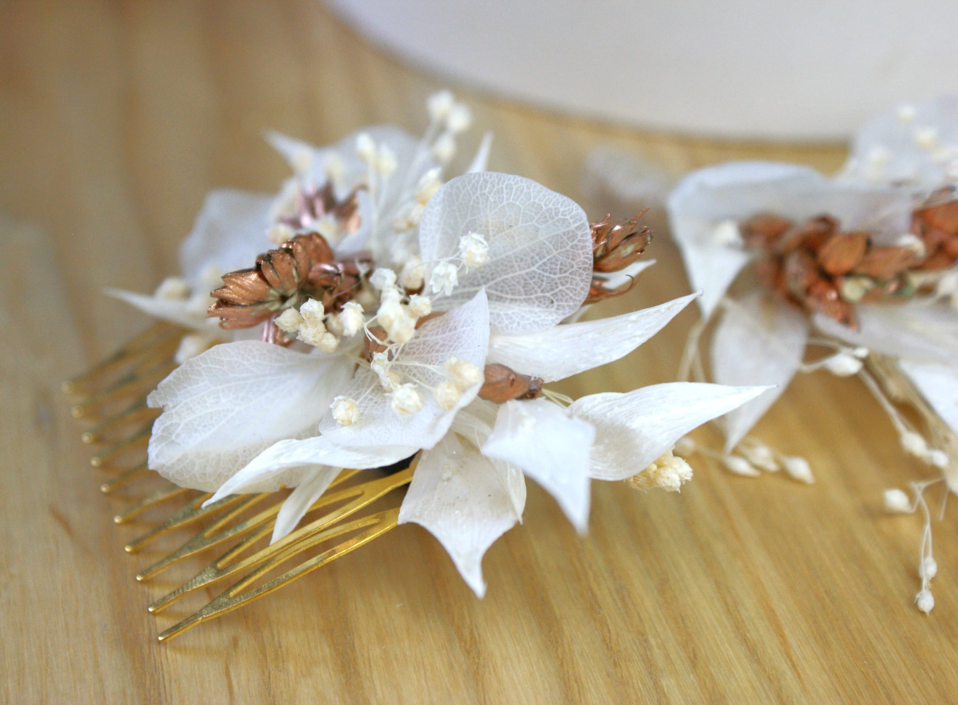 Peigne à cheveux avec fleurs sechees et epi de ble cuivre 7
