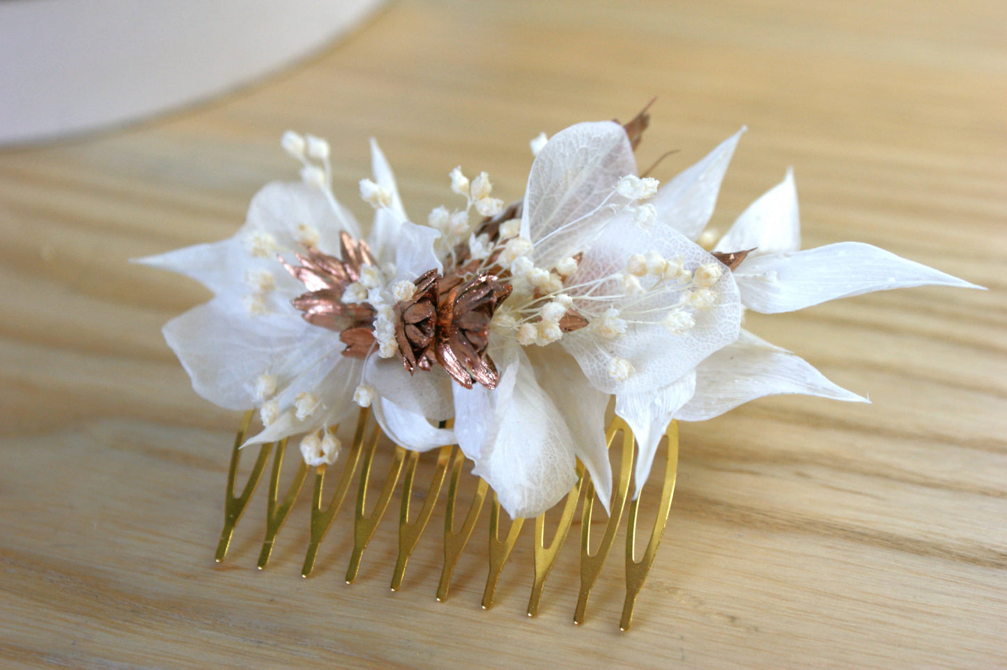 Peigne à cheveux avec fleurs sechees et epi de ble cuivre 3