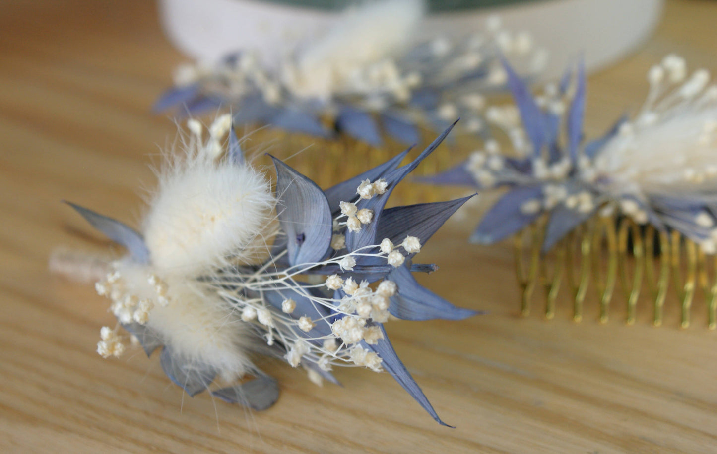 Peigne cheveux avec fleurs stabilisees 5