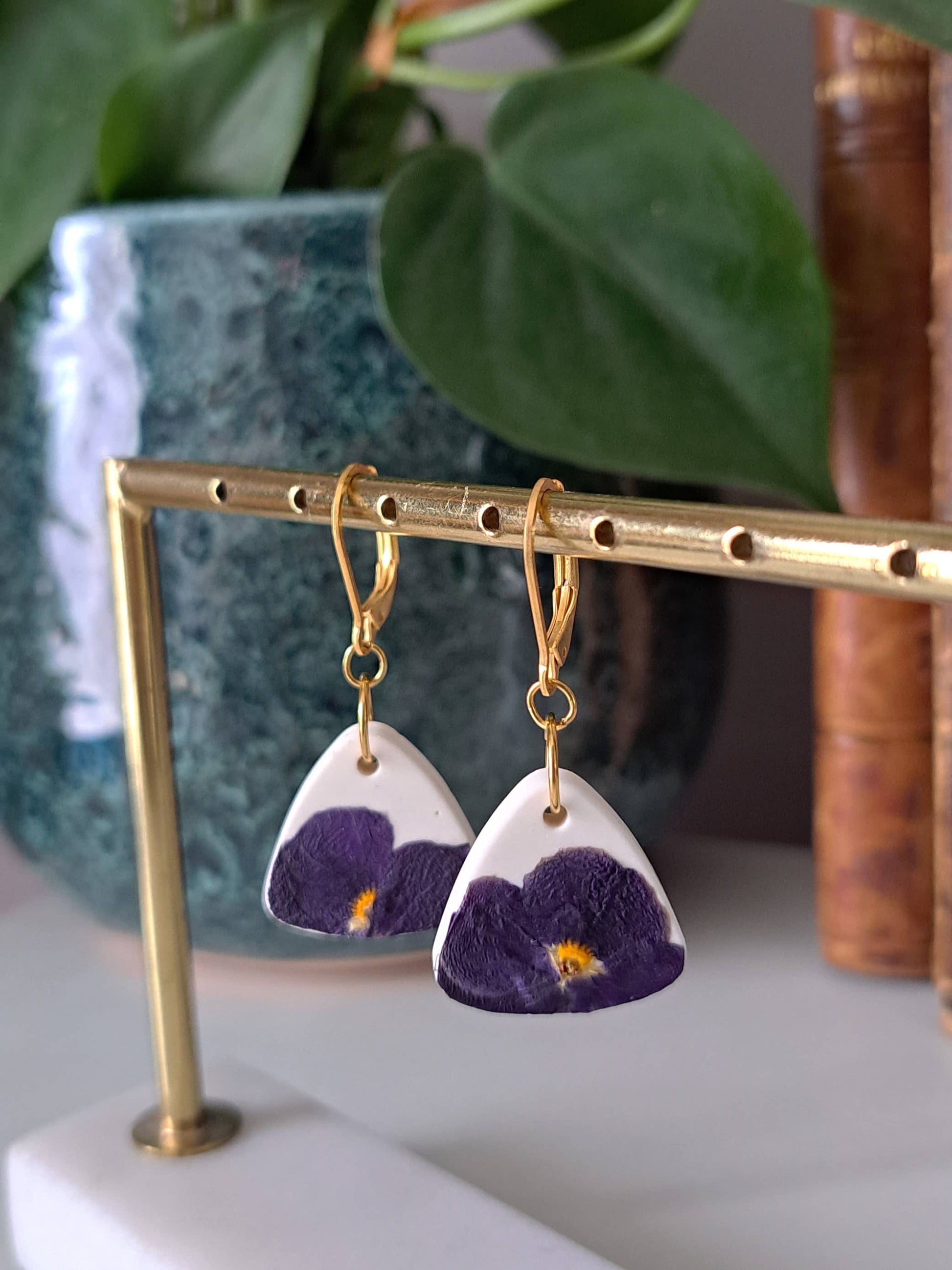 boucles d'oreilles avec fleurs séchées 4