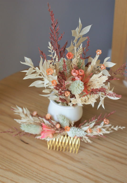 Petit bouquet de fleurs séchées et stabilisées